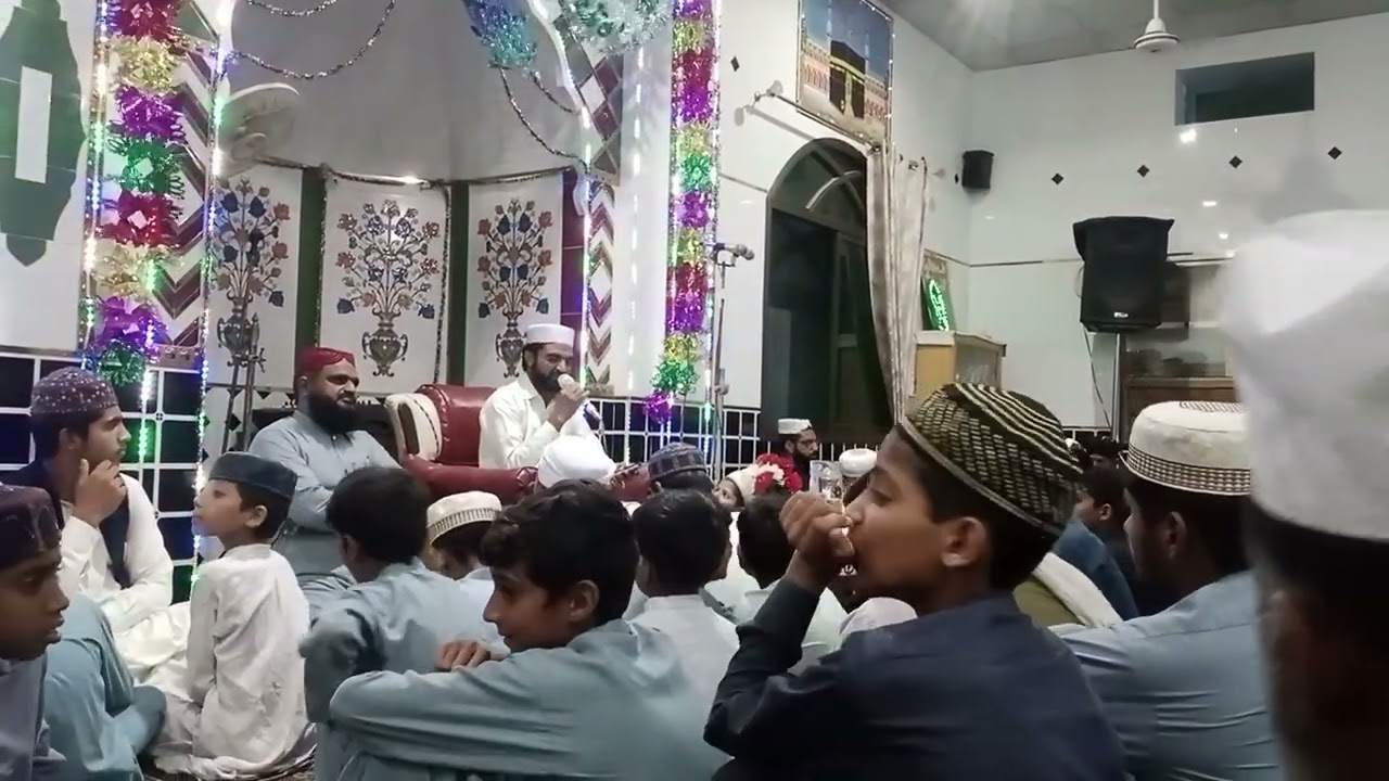 Muflisi Mein Ameer Rehne De | Heart Touching Rubai | Part 1 | Hafiz Zafran