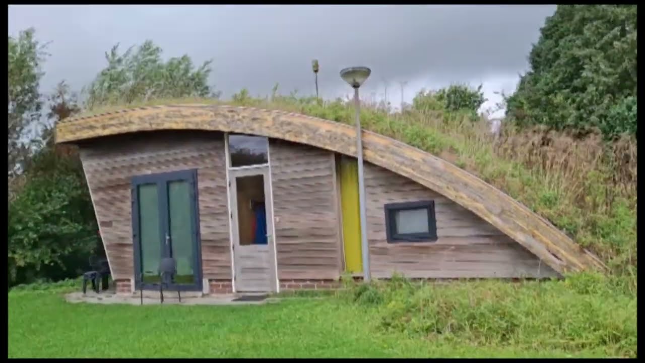 Green Roof Roodehaansterweg Warfhuizen, The Netherlands