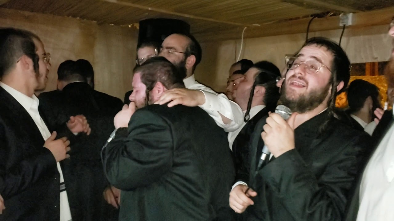 סנדי שטיינר מרגש ומבכי את הקהל בהושענא רבה תש