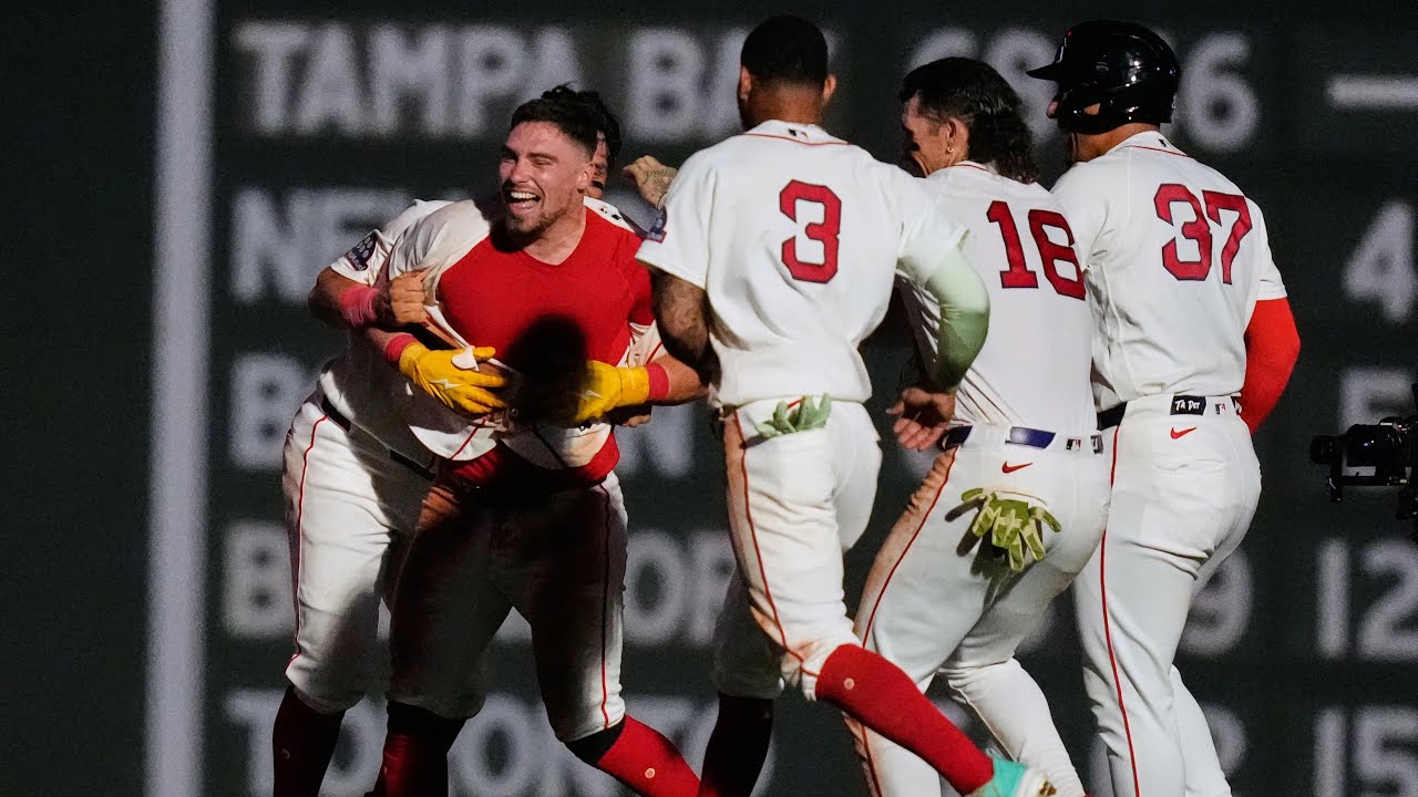 Red Sox только что выиграли один из величайших бейсбольных матчей в истории