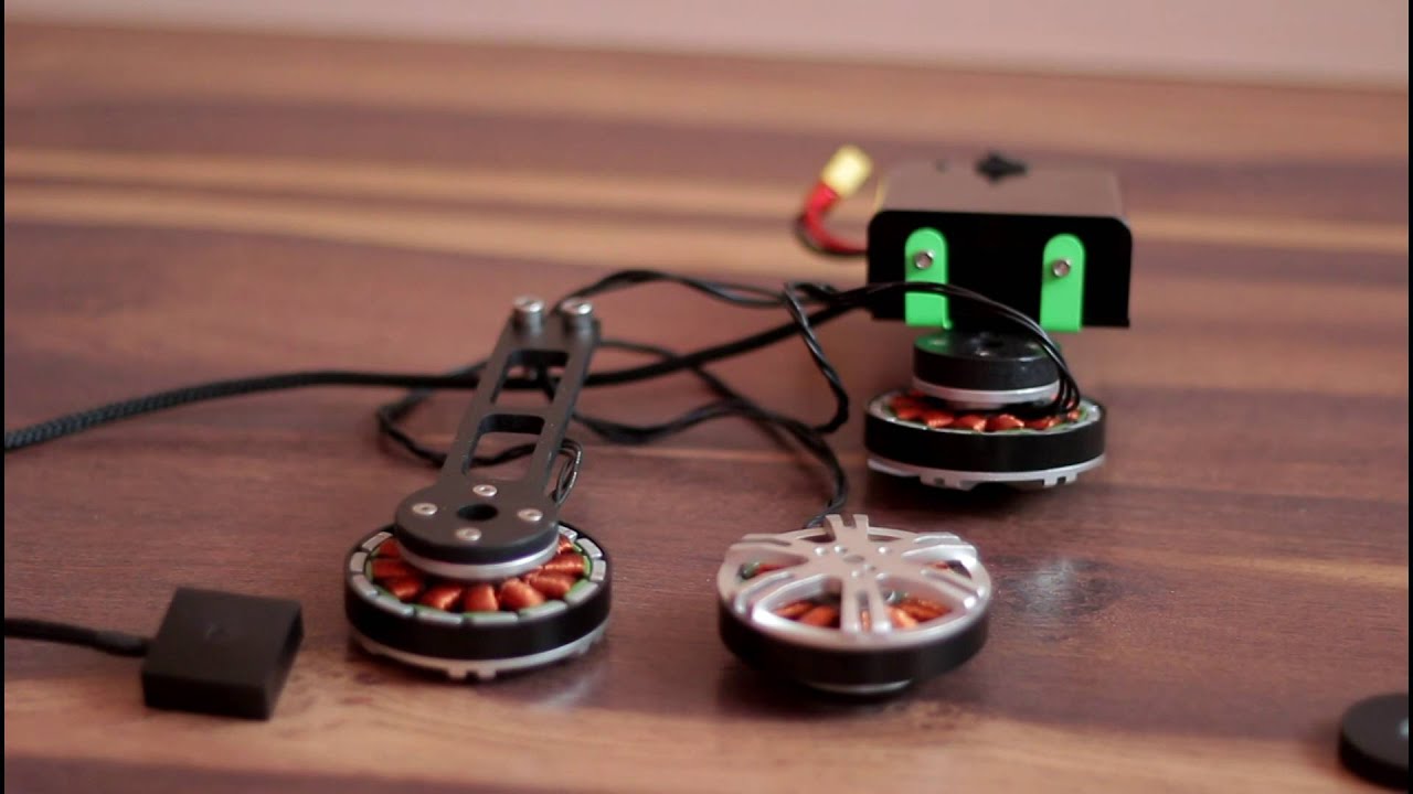 HomeMode Gimbal DSLR - demonstration and assembly parts