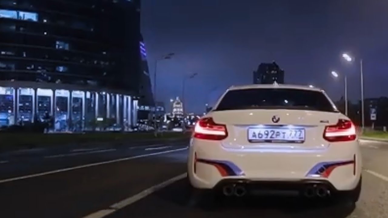 ///AMG & M-Power Showtime (Bass House Music)