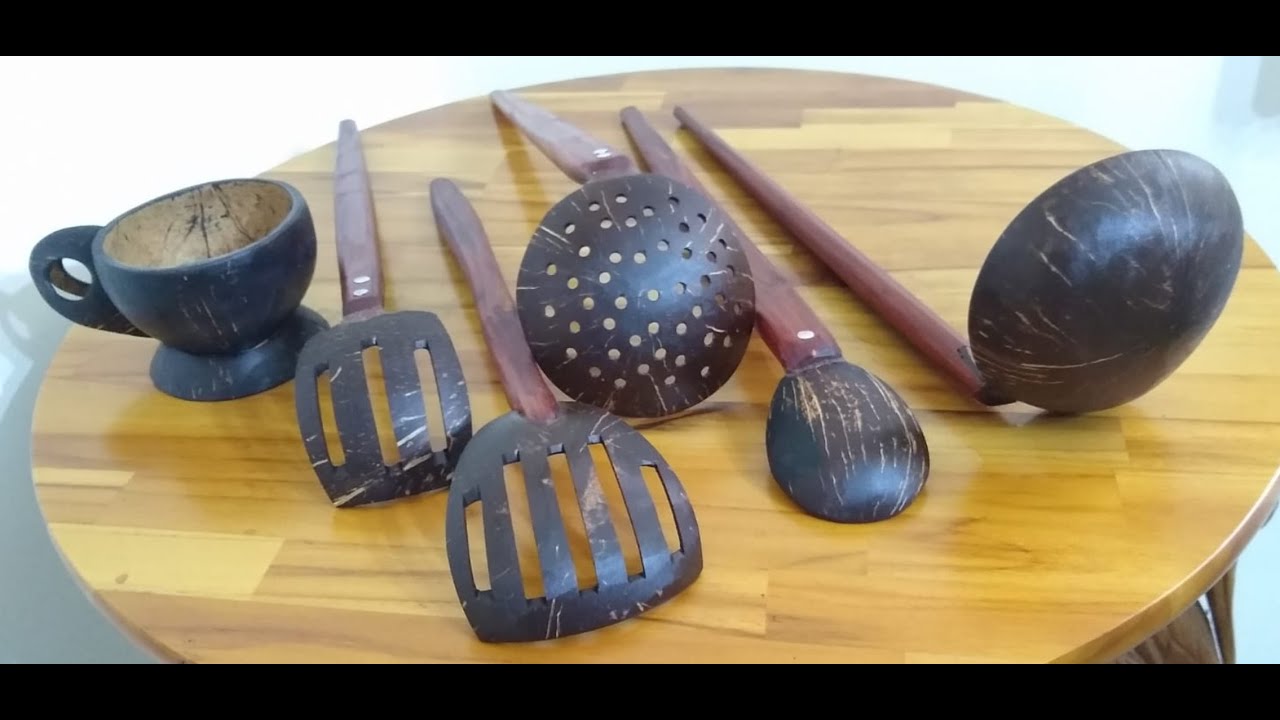 Como fazer utensílios de cozinha com casca de coco! How to make kitchen utensils with coconut shells