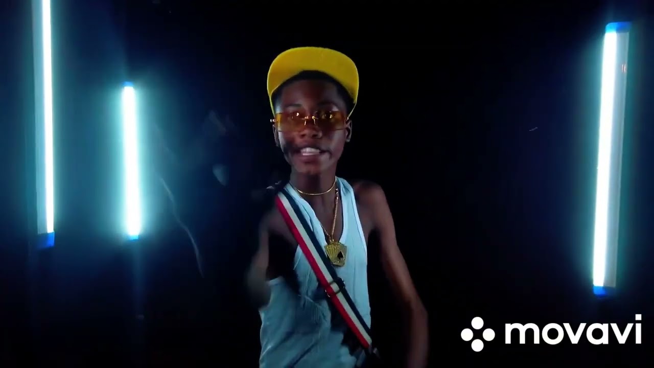 YOUNG BLESSE  FT MiLLiON SWAG