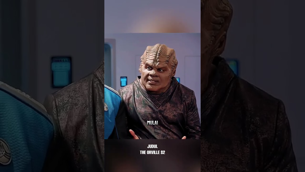 Alien Yang Kecanduan Merokok