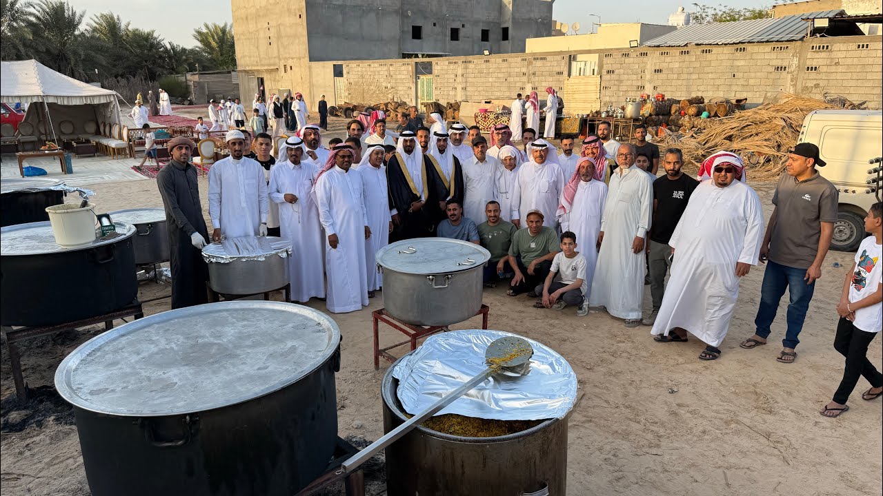 الطبخ الشعبي في الزواجات قديماً  قرية السباط في محافظة الاحساء شرق السعودية 🇸🇦
