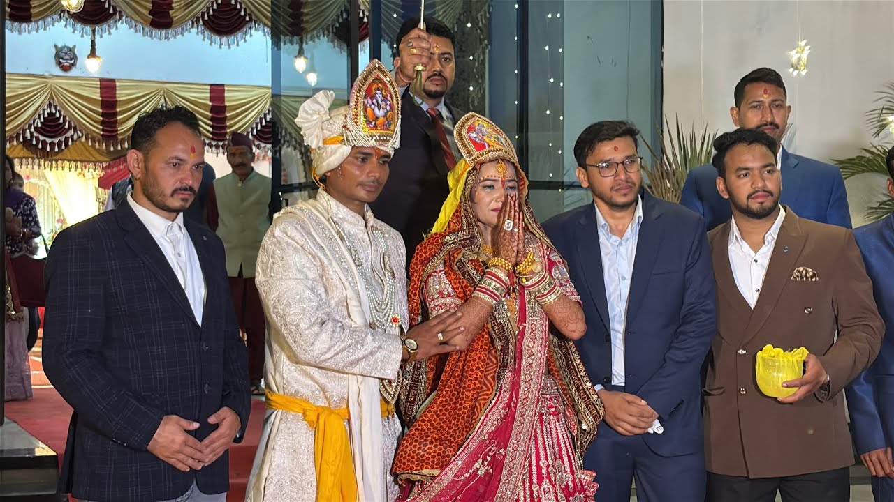 हमारी सबसे छोटी बहन दीपिका भी चले गई अपने ससुराल 😭🙌🏻#viralvideo #wedding 