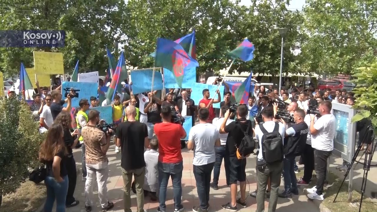 Gračanica: Protest Stop nasilju nad Romima