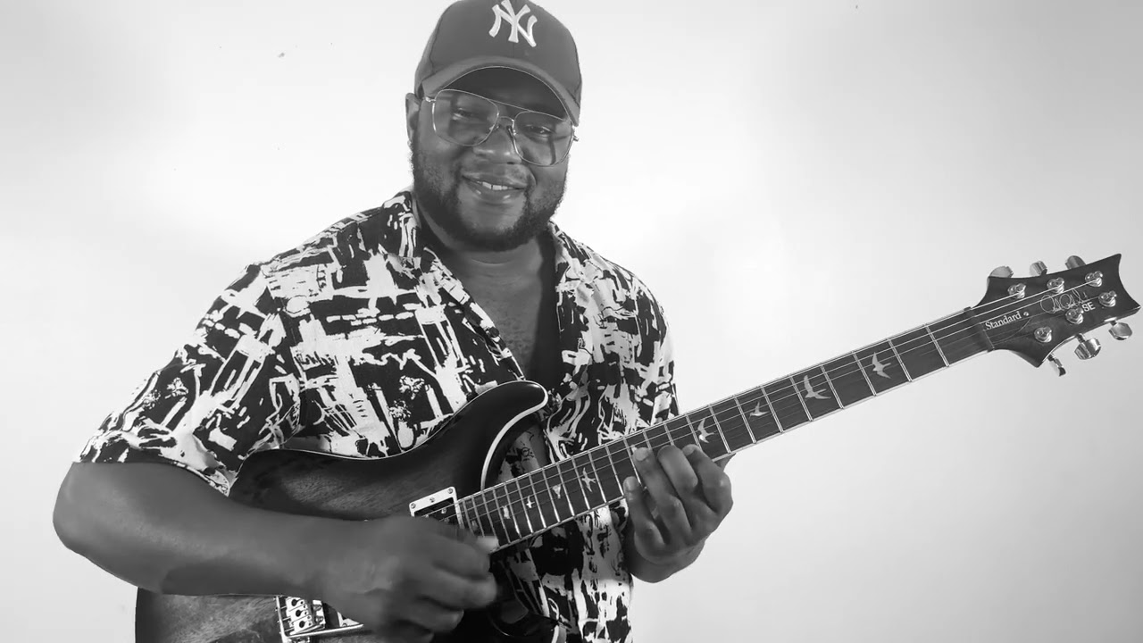 TitoM, Yuppe & Burna boy - Tshwala Bam [Ft. S.N.E & EeQue] (Official Guitar Cover Video)