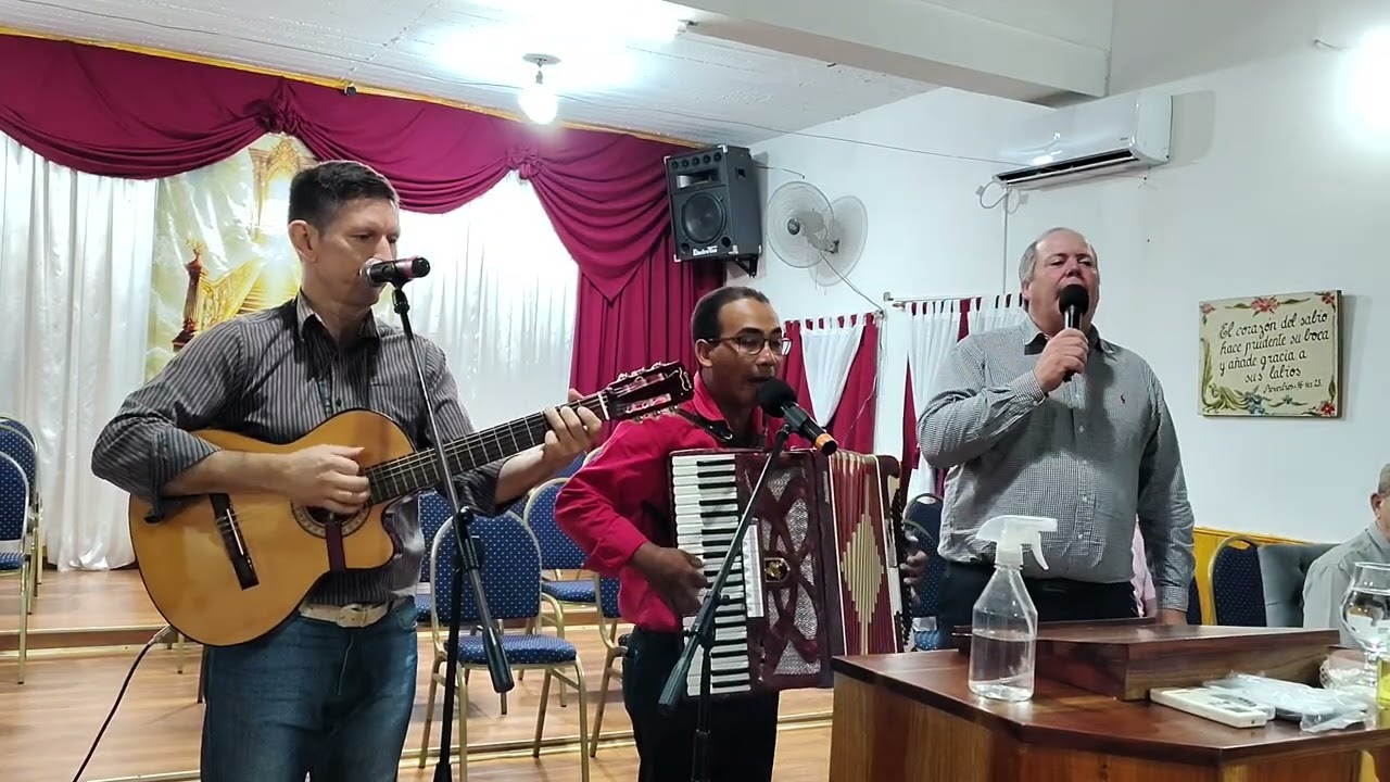 Bialas, bandeiras, Batista. Daniel gonzalez y margarita  iglesia asamblea de Dios Dios fuerte Ezeiza