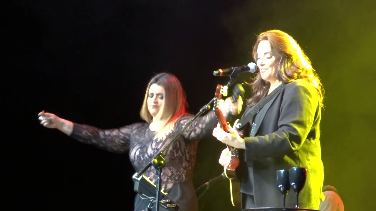 Ana Carolina e Preta Gil - Espaço das Américas - Sinais de fogo / Stereo