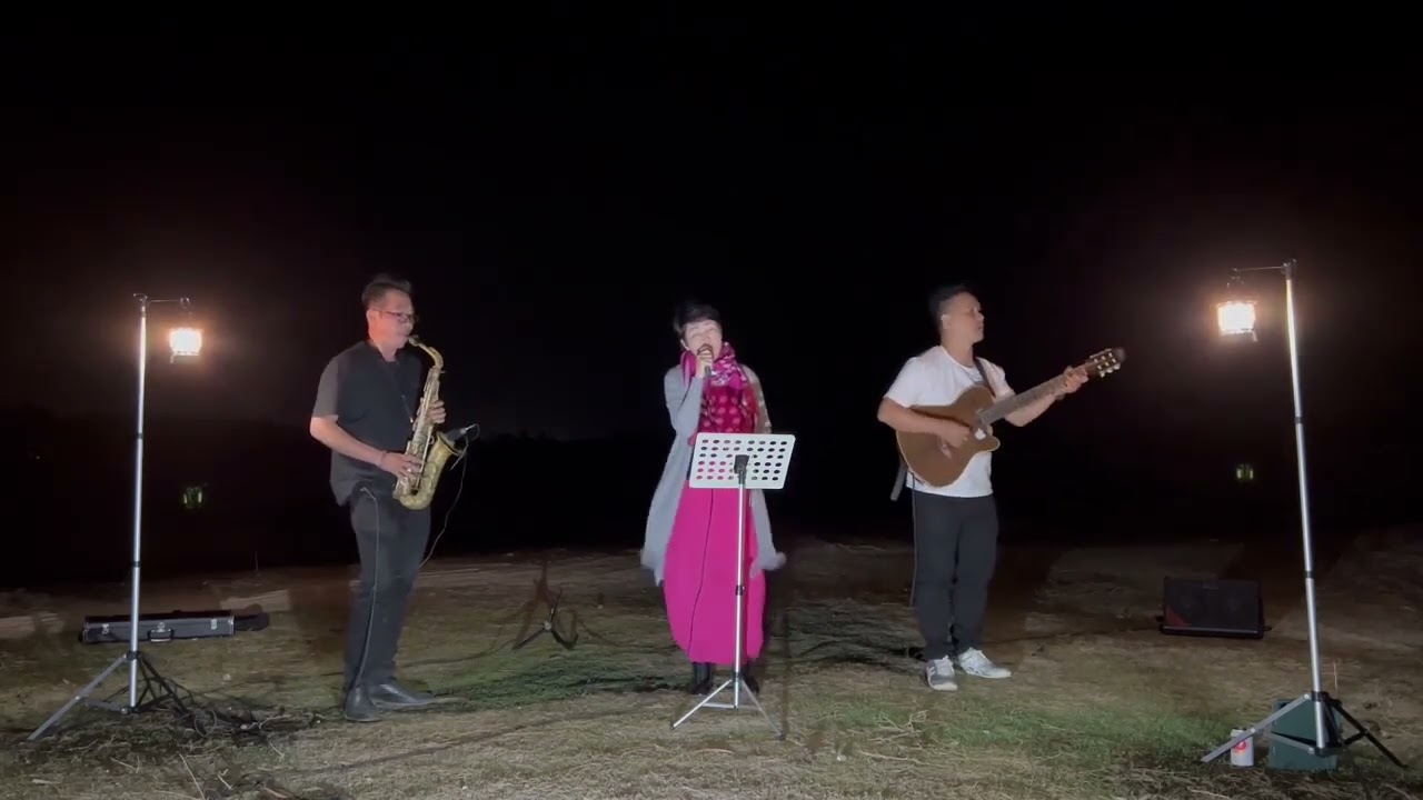 CoolMusic BP-60 Hát live với guitar và saxo