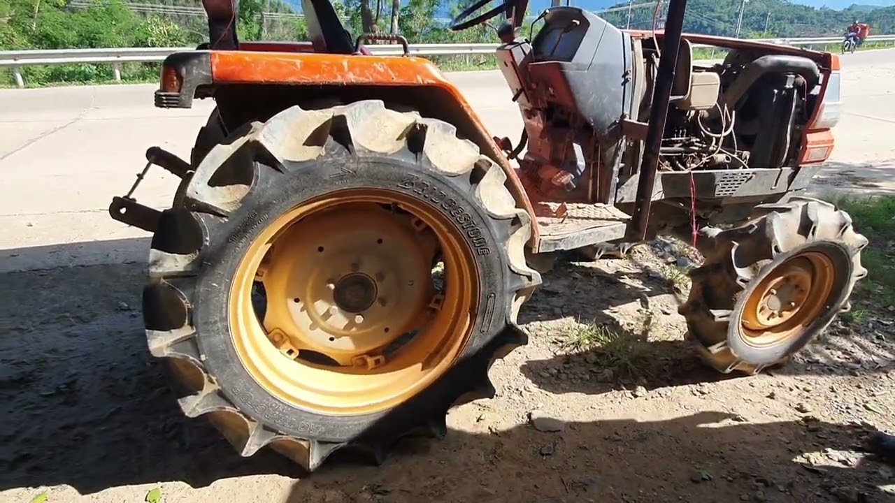MÁY CÀY BÁN KOBUTA L4508  VỪA BÁN VỪA CHO GIÁ CHỈ 26,5TR CẢ ĐẦU MÓOC XỚI CHẢO 