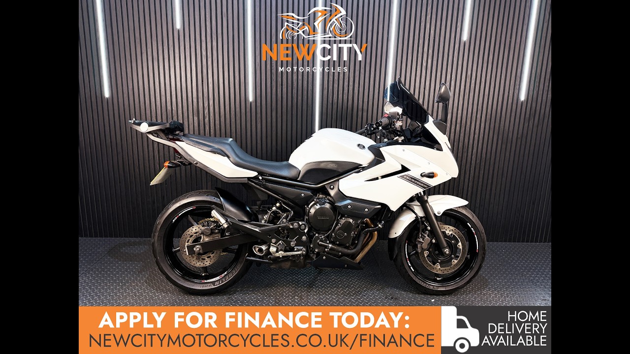 (2010) Yamaha XJ6 Diversion S White 17293 Miles Used
