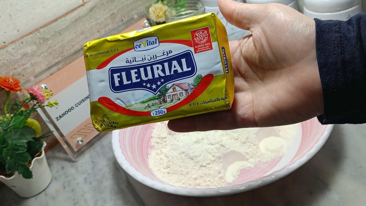 عشاف ملفاي هدي ليكم 💯شوية تع فرينة وزيت حضري ملفاي بدون زبدة توريق جربوها علا ضمانتي سيدتي💃