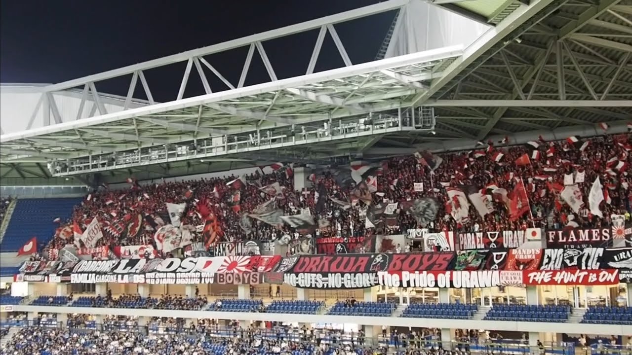 因縁の対決、試合前の様子。「We are REDS！」疑似サン・シーロ 2024年9月14日(土) J1 ガンバ大阪 vs 浦和レッズ @ パナソニックスタジアム吹田