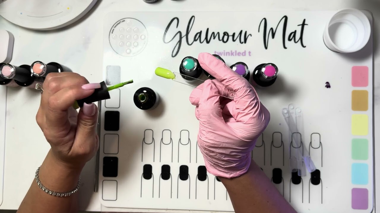 Madam Glam A Glam Life Box Swatches #nails #nailswatch #unboxing