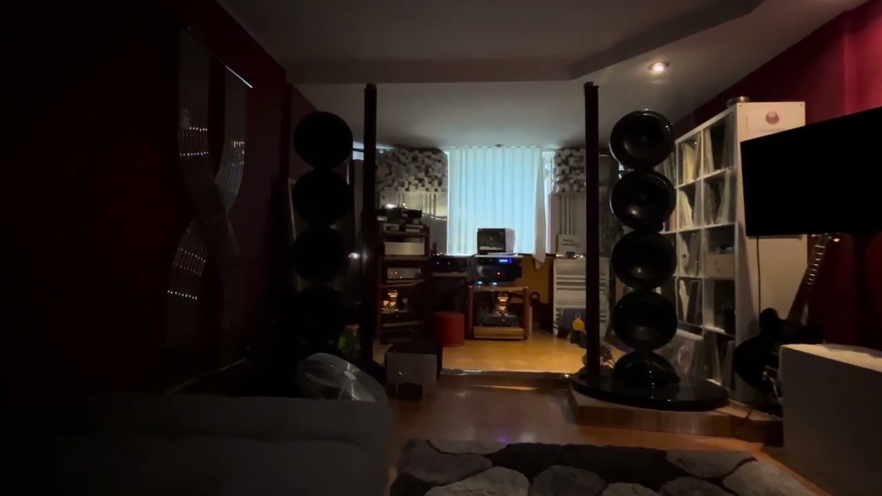 Brazilian percussion;Soulsonic IMPULSE -M, Silvercore 833 tube DHT, & Roksan Touraj Moghaddam TMS3