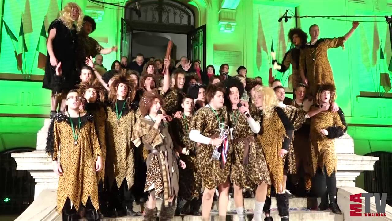Conscrits 2015 à Villefranche - Les 20 ans prennent possession de la ville