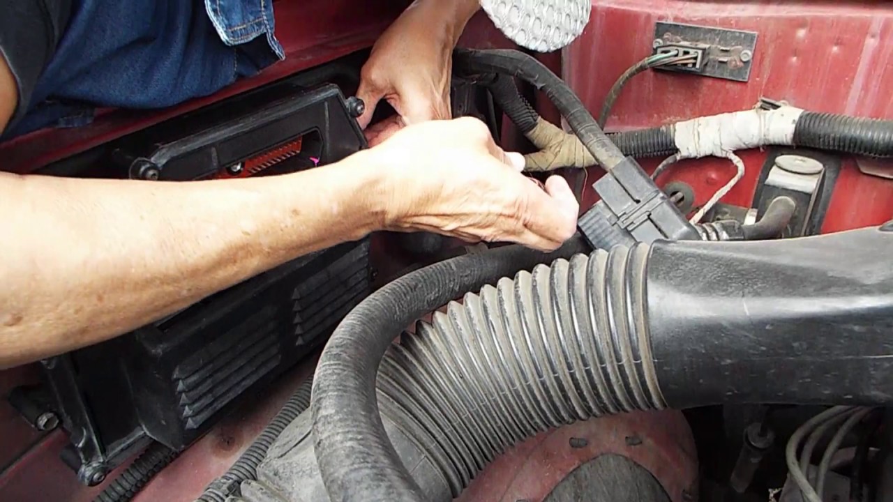1992 Dodge Dakota - Replacing the ECU