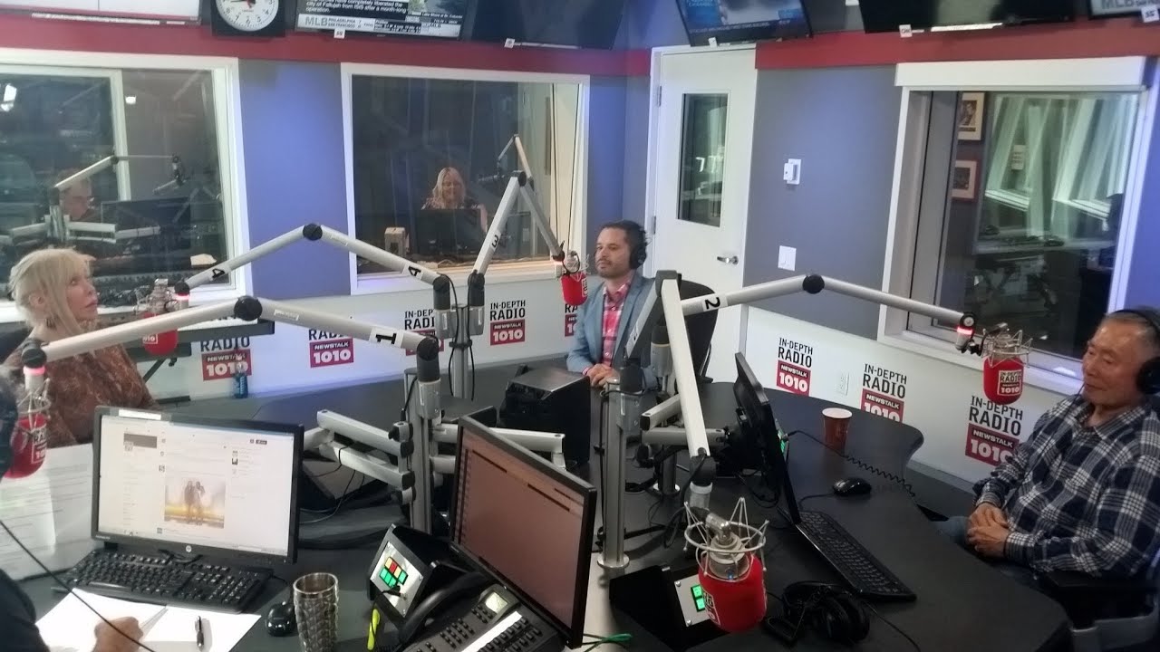 Transgender entertainer Mandy Goodhandy interview on Newstalk1010