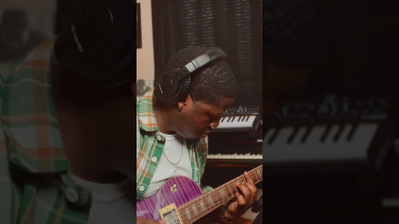 Making a chill beat. (Dawless Setup guitar and MPC) WATCH THE FULL VERSION.