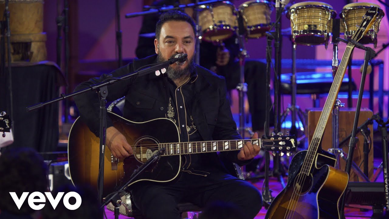 Molotov - Hit Me (MTV Unplugged) ft. Anita Tijoux