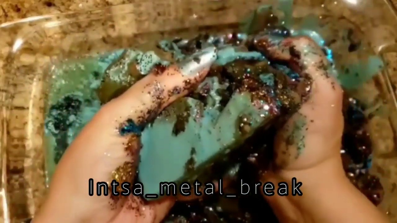 Satisfying wet paste floral foam crushing