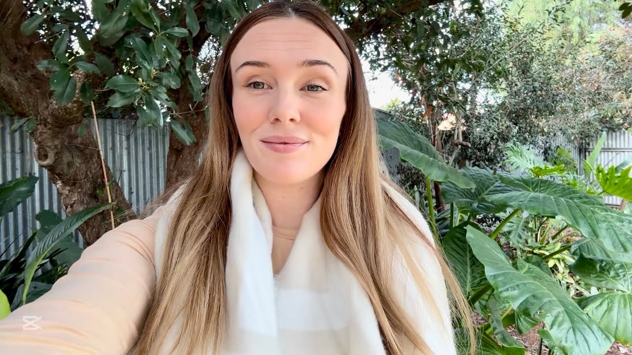  🌴 Tropical Style Garden Tour | Winter in South Australia (Real + Relatable!) | August 2025 🌴 