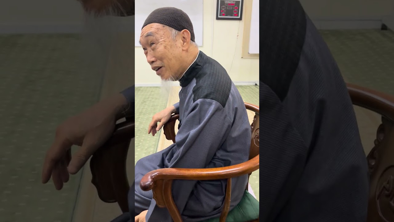 Seluar labuh bawah mata kaki (Ustaz Syeikh Dr. Hussein Yee