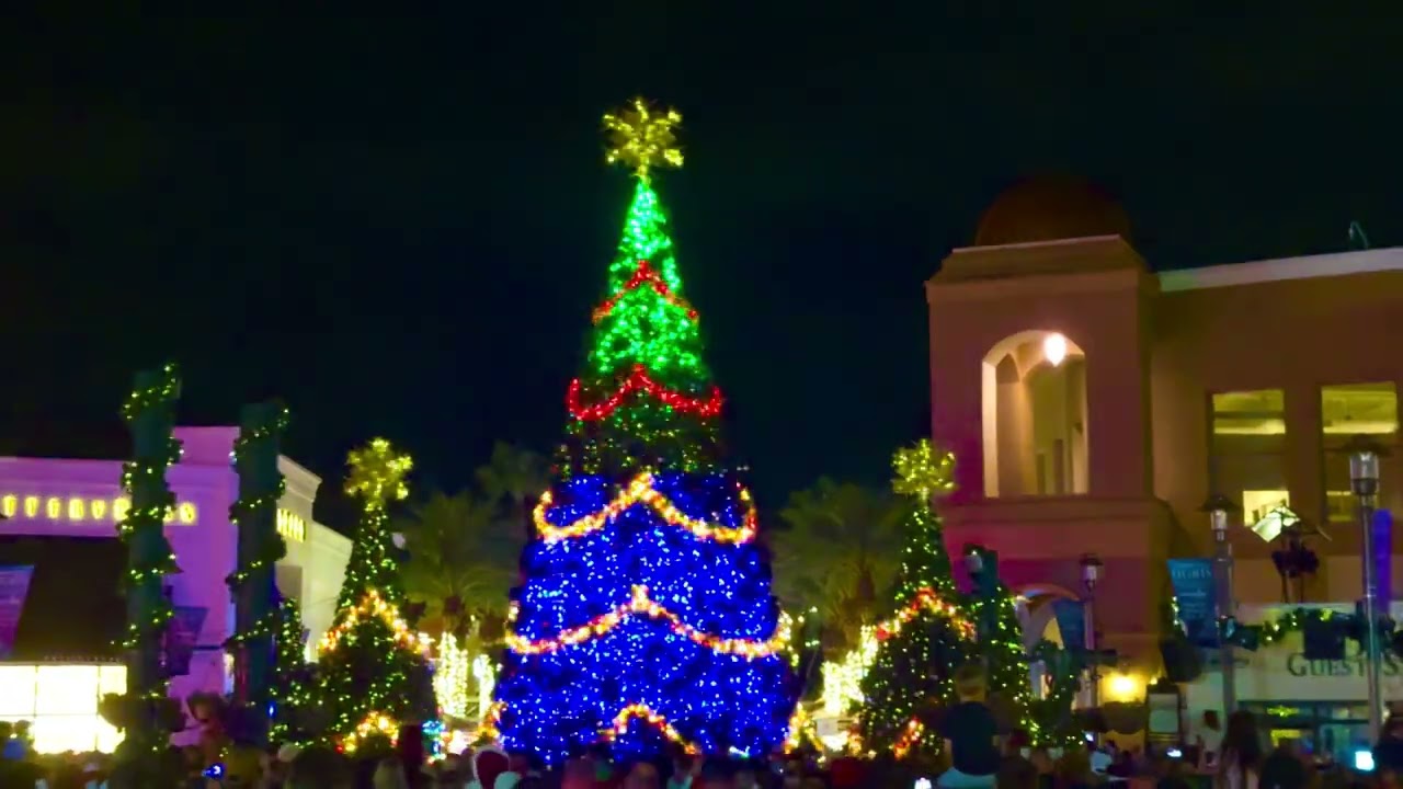 Symphony in Lights Christmas Tree Lighting Celebration The Shops at Wiregrass, Wesley Chapel Florida