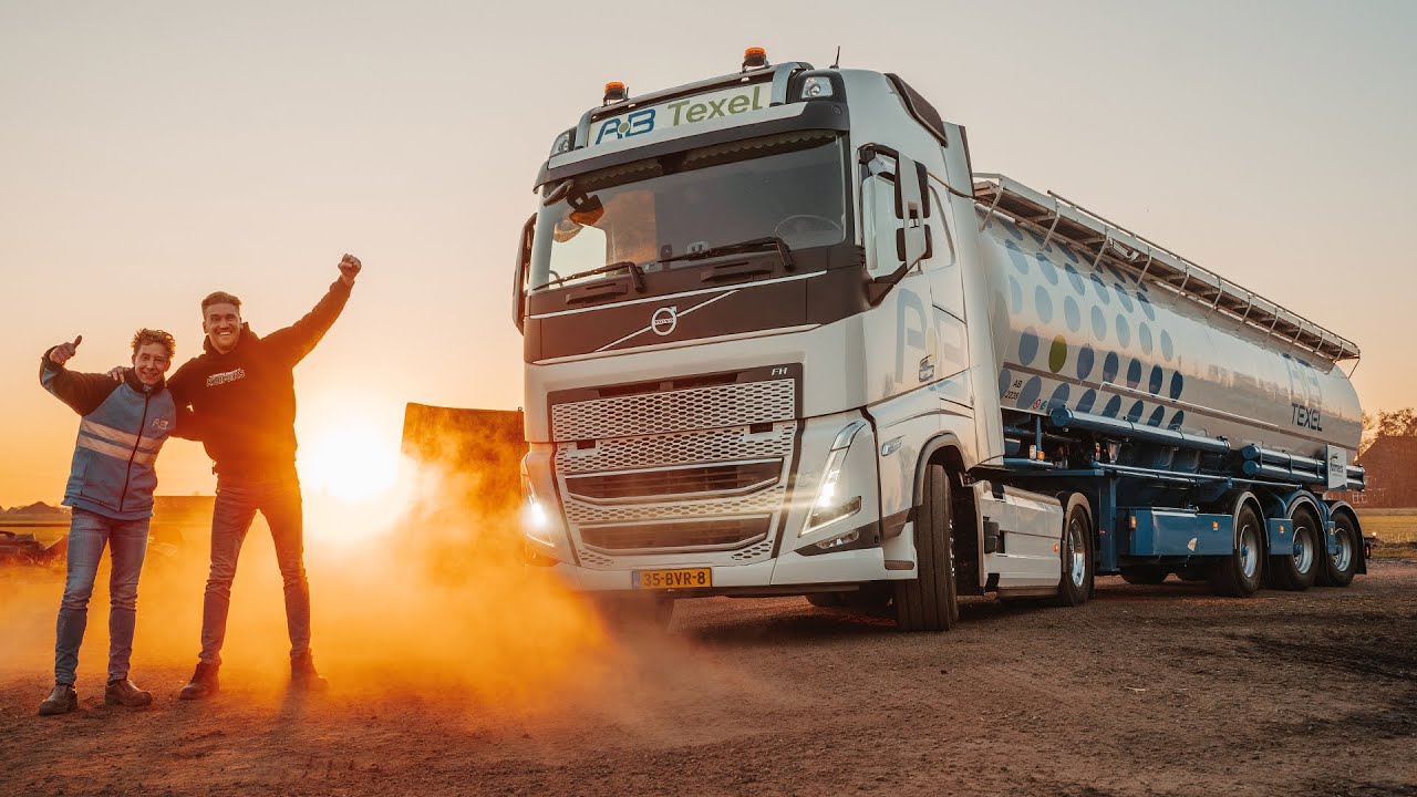 Silo’s volblazen met veevoer: AB Texel bulkwagen in actie! 🔥