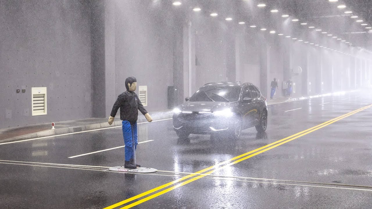 智慧車電自駕車場域　車輛研究測試中心啟用