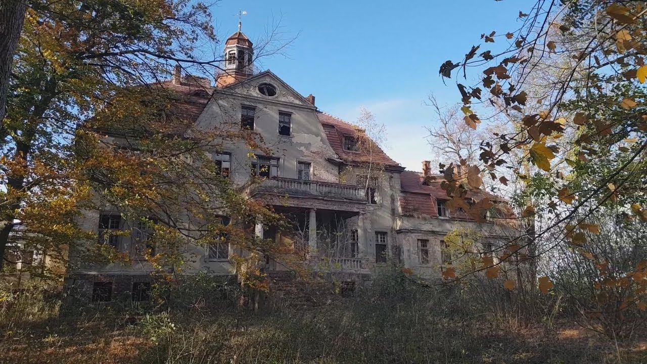Eksploracja XIX-wiecznego dworku - Urbex