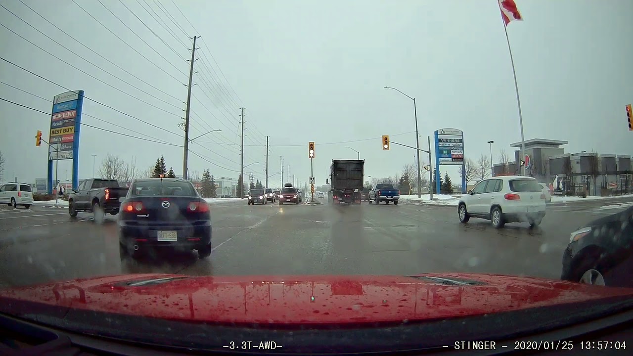 4-way stops with multiple lanes, suck