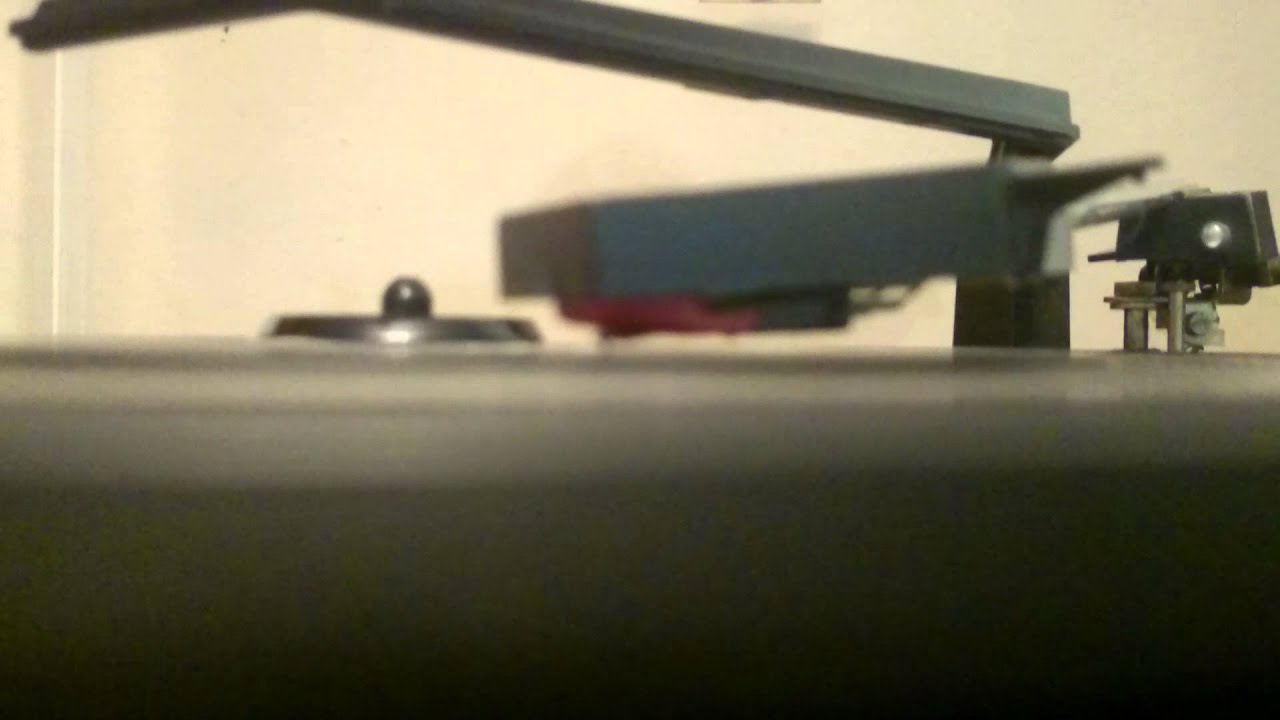 RIZ Elak Tosca 20 Record Player