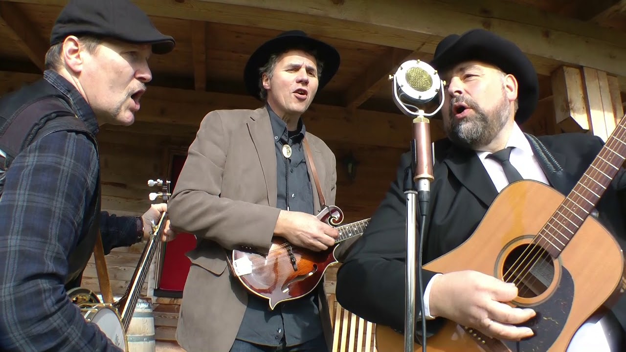 Little Girl of Mine in Tennessee ,  Dünen Grass    Acoustic String Band