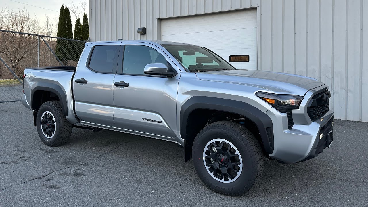 Toyota Tacoma TRD OFF-ROAD 2024 года (полный обзор)
