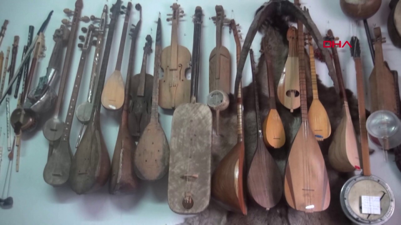 200 parçalık müzik enstrümanları koleksiyonu oluşturdu