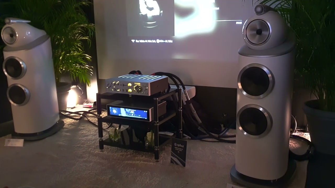 High End Munich 2022 - Hifi Rose RA-180 - Hifi Rose 150 - Bowers & Wilkins 802 D4