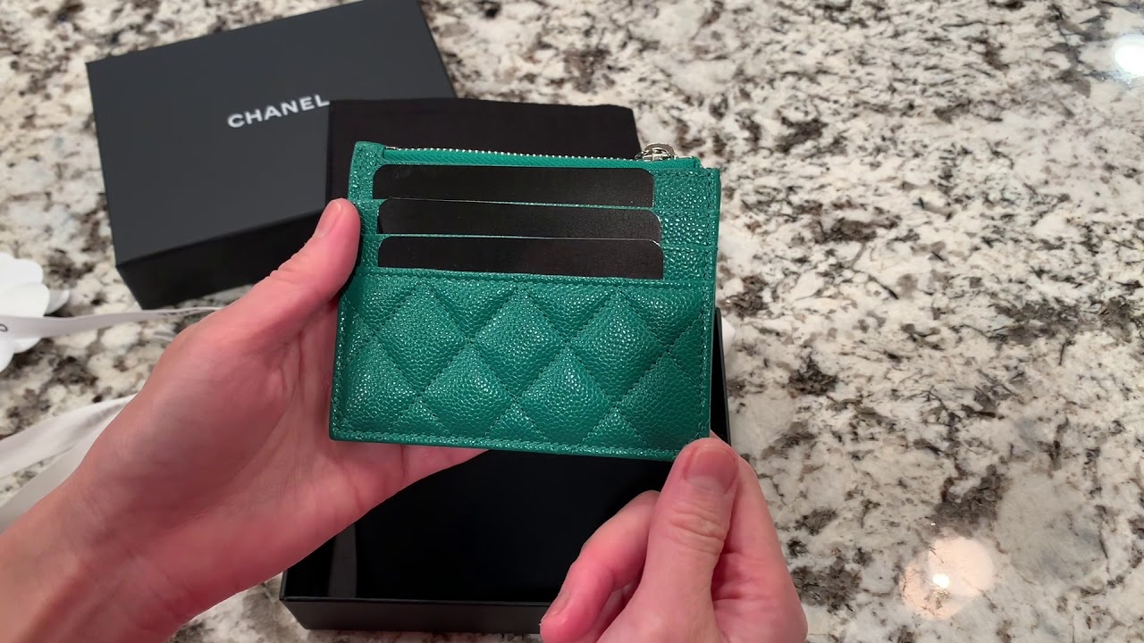 Chanel Unboxing - 20B Green Zipped Card Holder