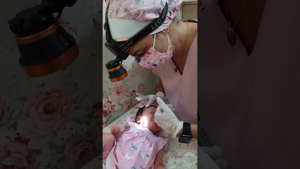 Furo de Orelha Humanizado com Cateter, perceba que logo ela volta a 😴