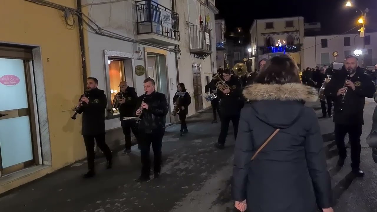 Processione e Fuochi D'Artificio in onore di San Nicola di Mira
