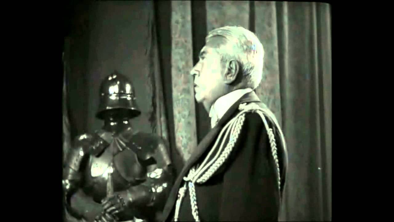 Gibel Sensatsii (1935) - R.U.R.