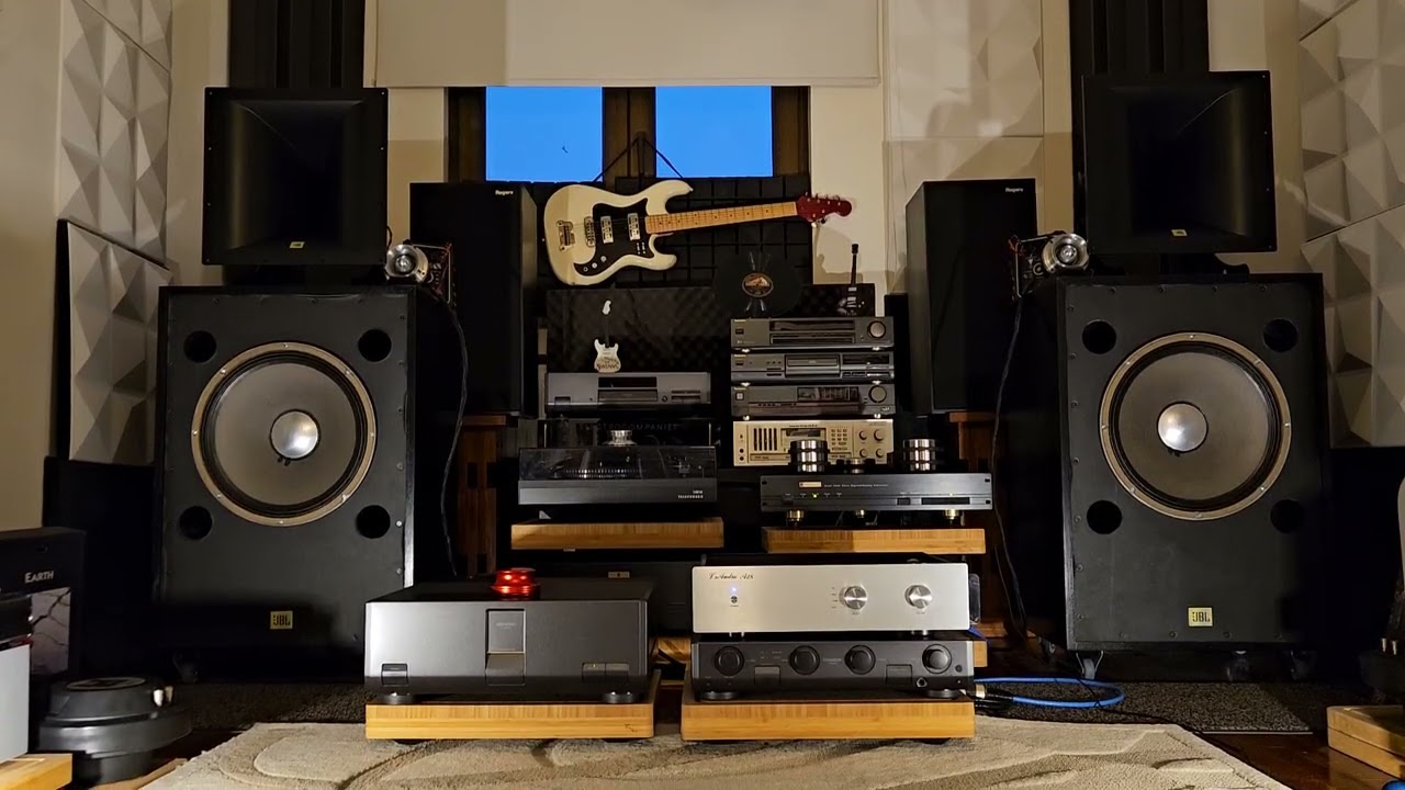 Ls Audio A28 tube preamp + Kenwood L1000M & JBL horn