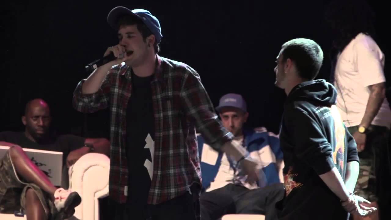 Kapo 013 vs Blon - Semifinales Barcelona - RedBull Batalla de los Gallos 2013 (Oficial)