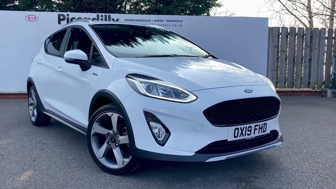 Ford Fiesta Active (OX19 FHD)