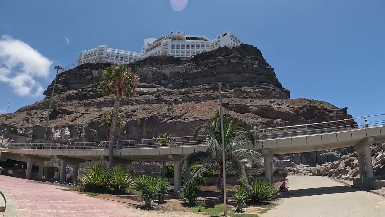AMADORES (Lovers) Beach Walk Gran Canaria, Spain