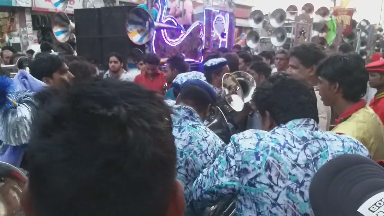 orignal great india band  famous delhi wala chand chupa badal me