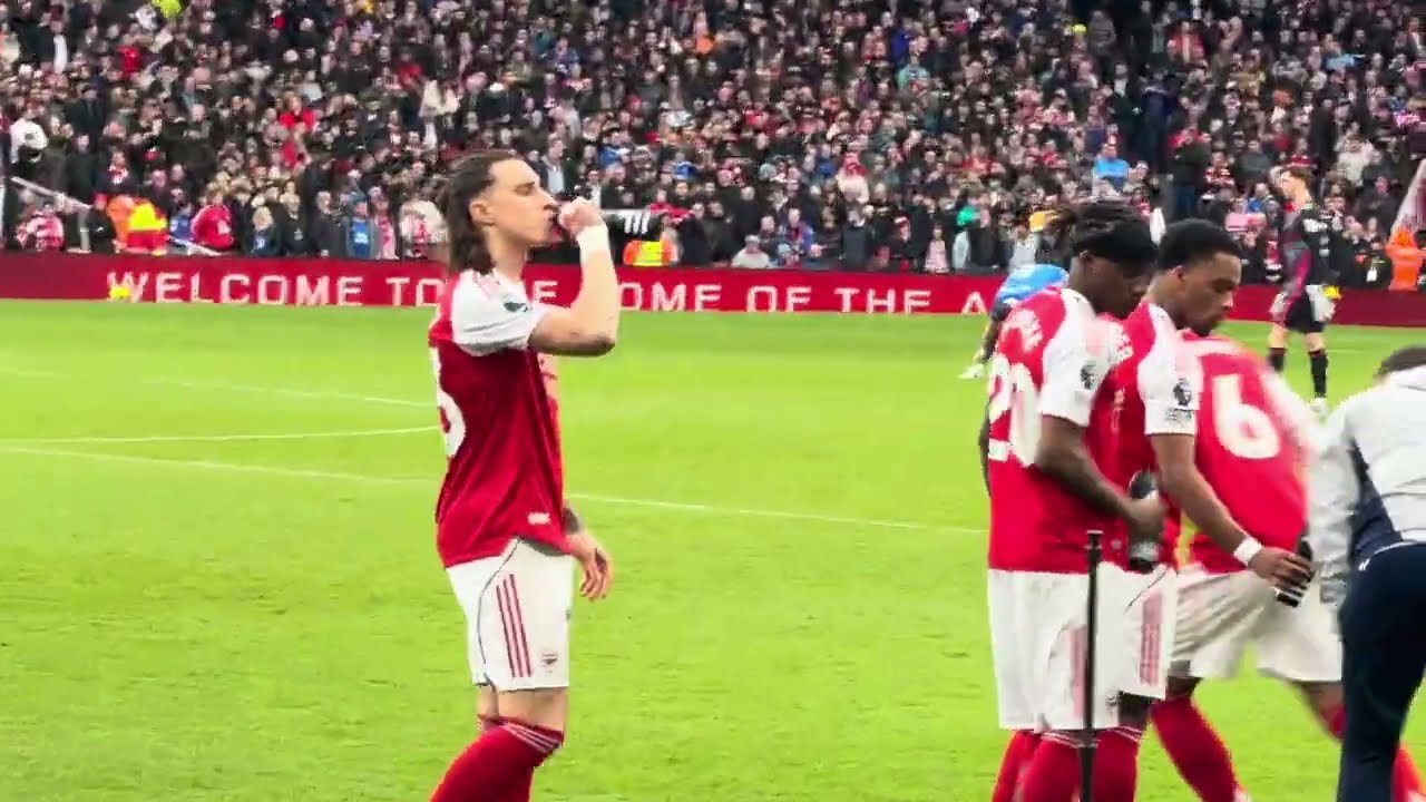 Arsenal V Sunderland (Pre Match Show + Starting XI + North London Forever) 